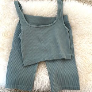 Zara ribbed seamless set in ocean blue biker shorts and crop top